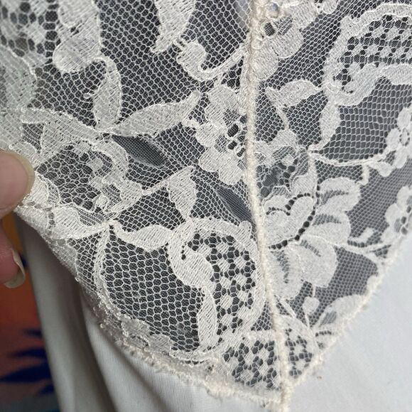 Vtg Vanity Fair White Nylon Full Slip/Dress Lingerie Lace top Lace Hem Sz 38 - Picture 6 of 16